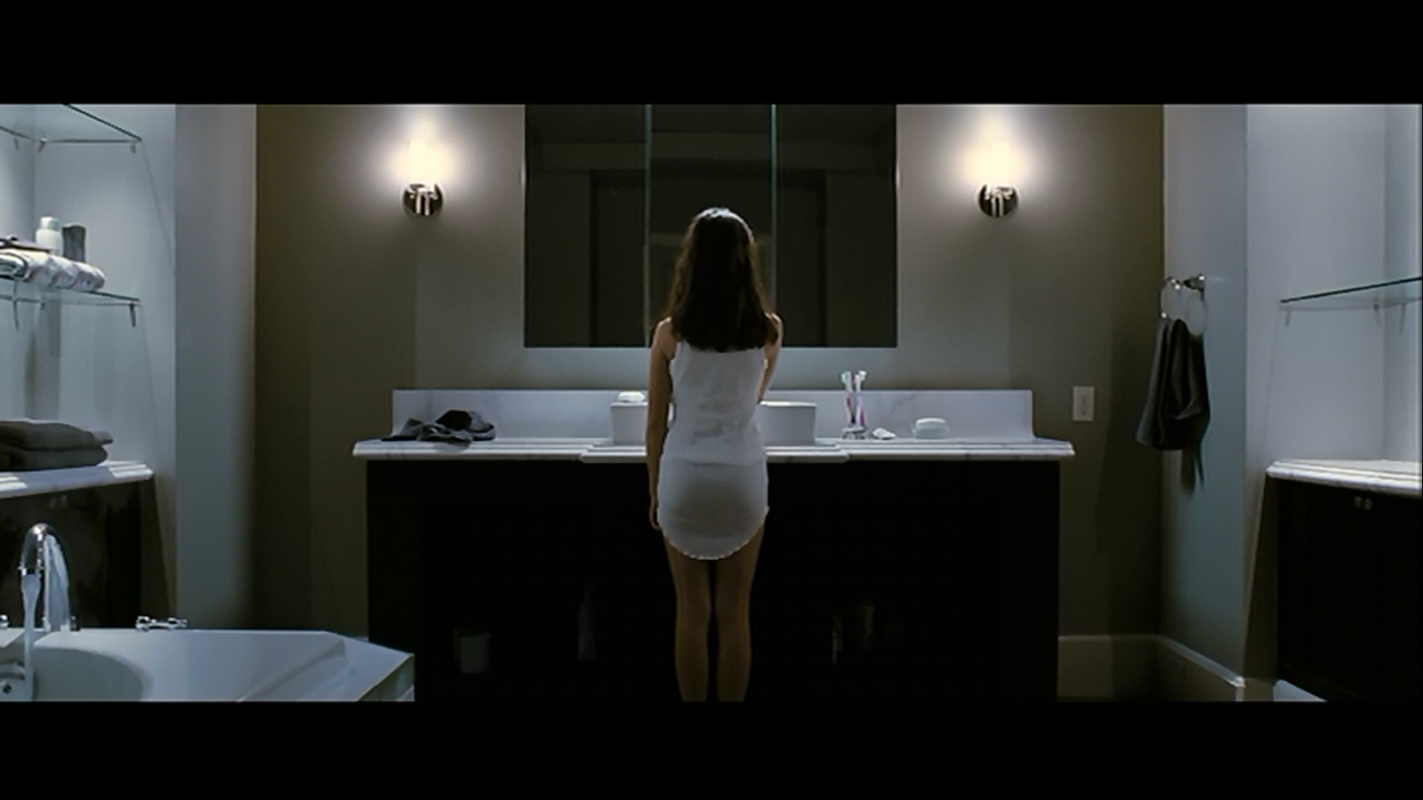 More rupophobia and bathrooms in recent horror: the examples of The Possess...